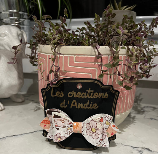 Boucle fleur caravan