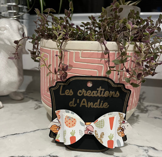Boucle lapinot et carottes